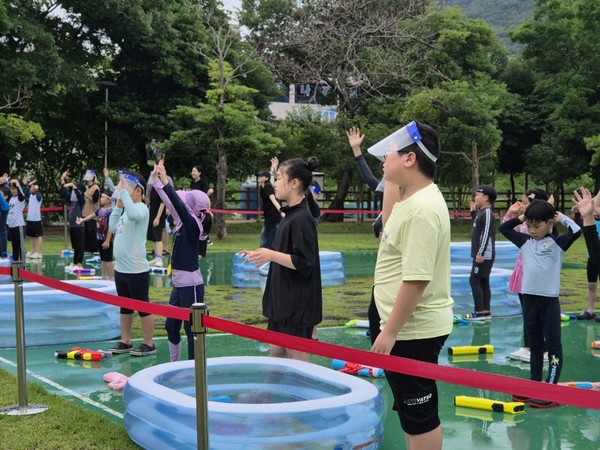 ▲ 2024년 사회복지관 네트워크 프로그램 우리아이 행복을 위한 무진장 노는 날! 「우리동네 물총대첩!」