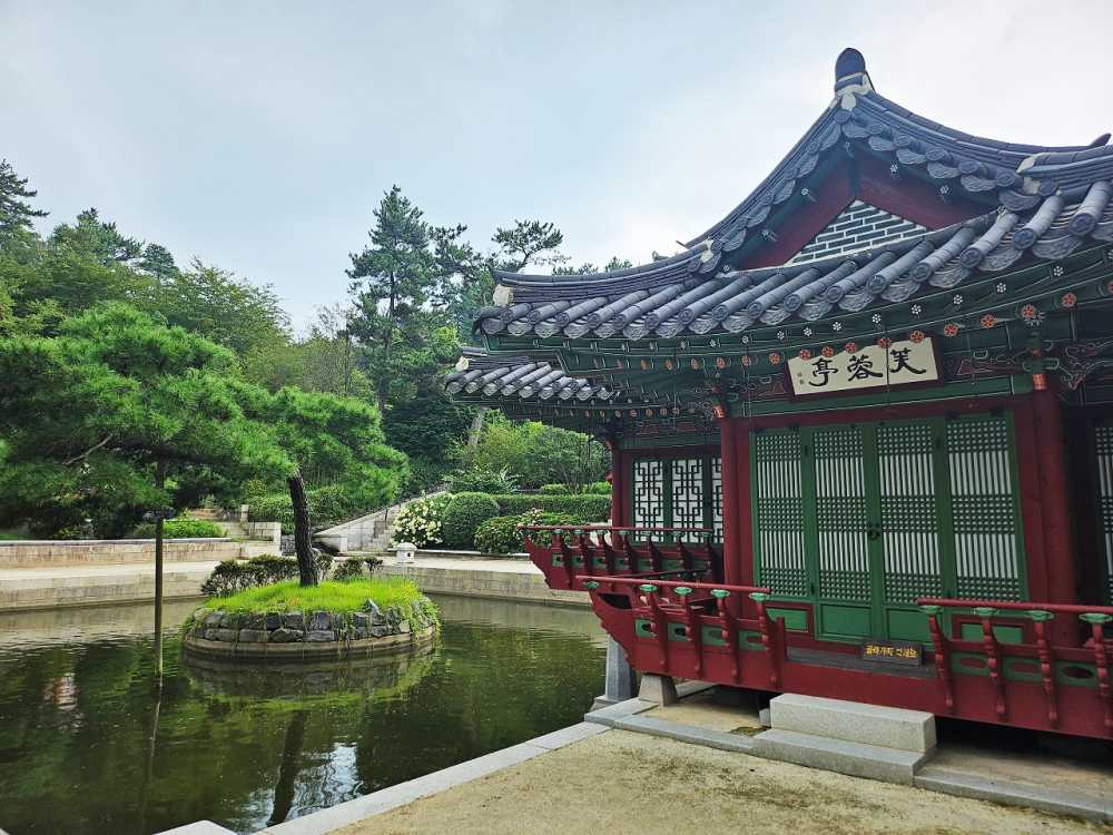 ▲ 한국정원의 부용정과 부용지