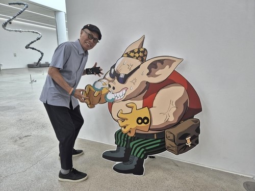 ▲ '날아라 슈퍼보드'의 저팔계와 허영만 작가