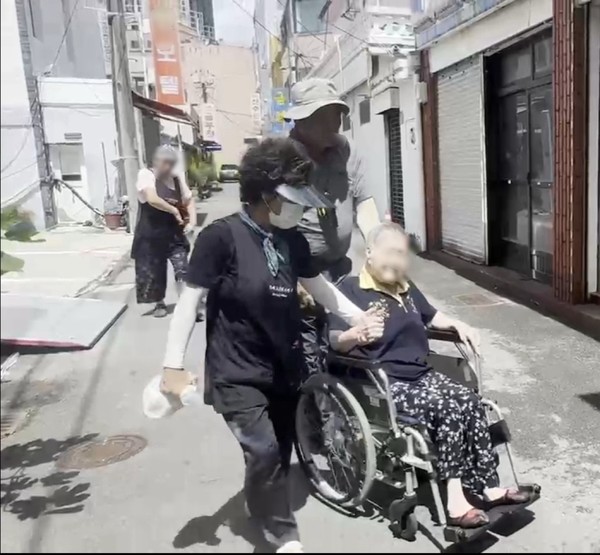 ▲ ⓒ 목욕 후 상쾌한 기분으로 집으로 가요~!