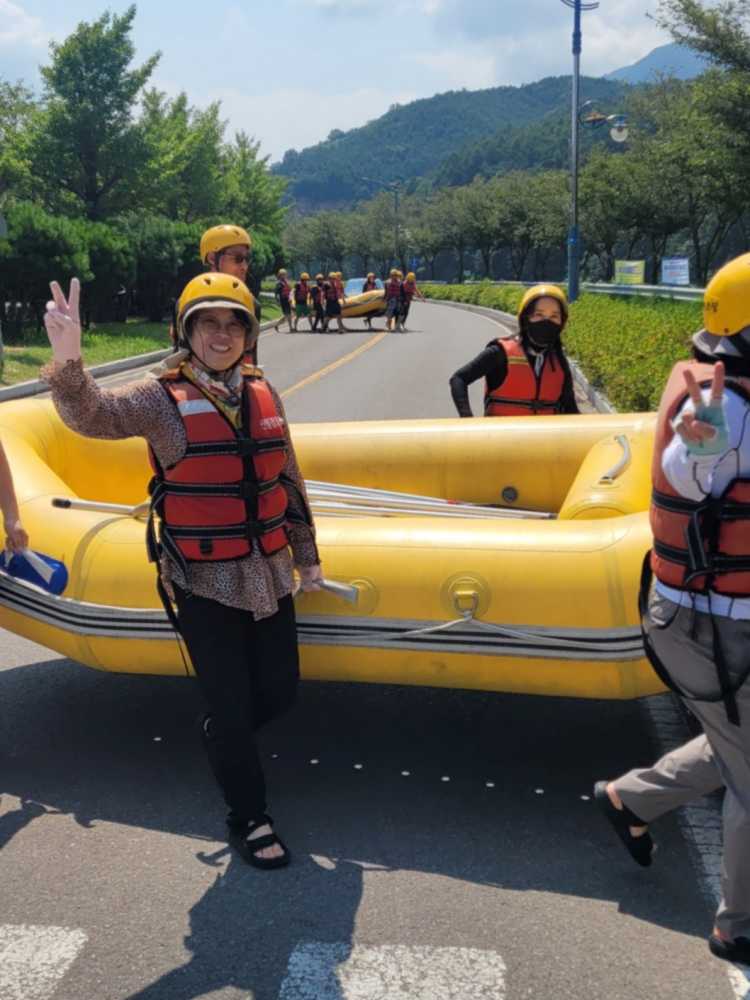 ▲ 동창들과 떠난 경호강 래프팅