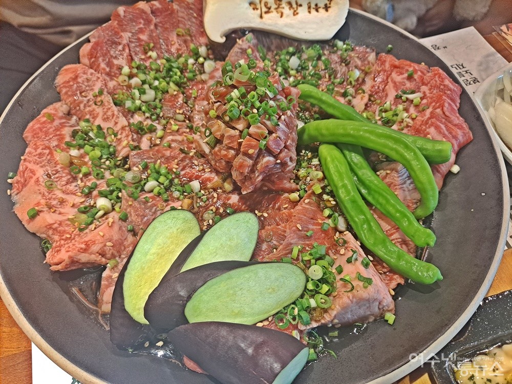 ▲ 여수 ‘지노목장 오늘의 한우 모둠세트’다.  ⓒ조찬현