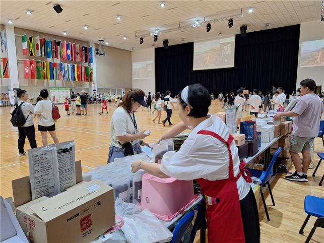 ▲김억컴퍼니가 싱가포르에서 개최한 K-FOOD 판매 및 홍보 행사 '남도먹거리 in SG'가 현지 소비자들의 뜨거운 관심 속에 지난 7일(토) 성공적으로 마무리되었다. ⓒ(사)전남여수산학융합원
