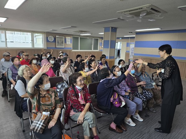 ▲ 퀴즈를 통한 정신건강 관리 방법 제공