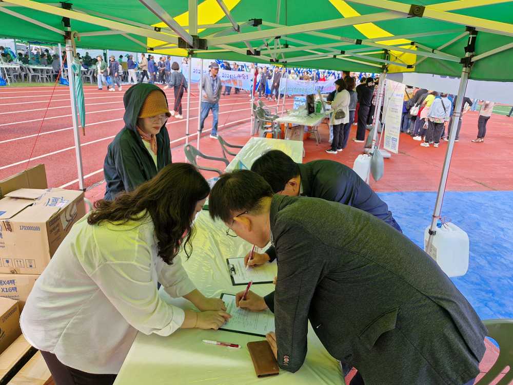 ▲ 여수시보건소, 시민의 날 행사서 ‘장기기증 희망등록’ 캠페인 실시ⓒ여수시