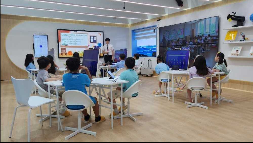▲지난 5월 대한민국 글로컬 미래교육박람회장에서 선보인 수업 모습. ⓒ전라남도교육청
