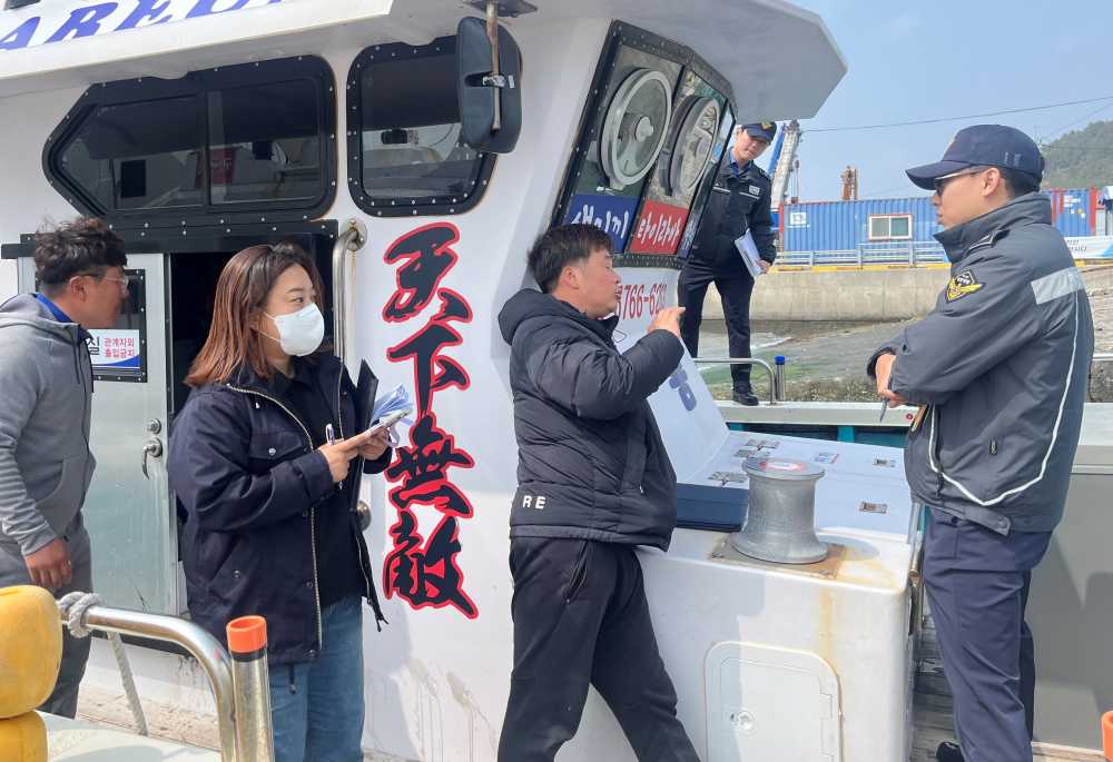 ▲ 어선 안전점검ⓒ전라남도청