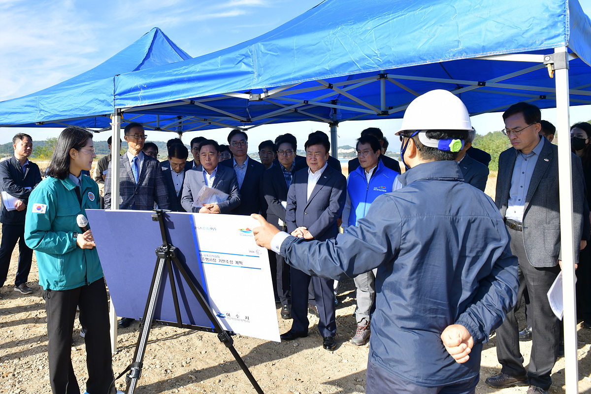 ▲ 정기명 여수시장, 섬박람회 주행사장 점검…현장 간부회의 열어 ⓒ여수시