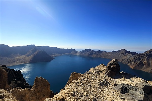 ▲ 백두산 천지 모습 ⓒ 안동립