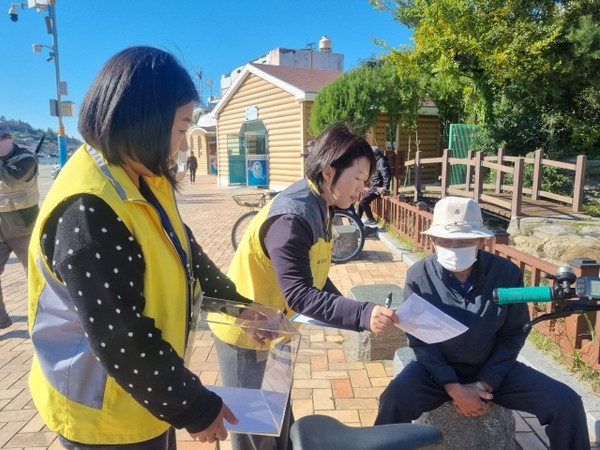 ▲ 오감만족희망밥차 외부 홍보​​​​​​​