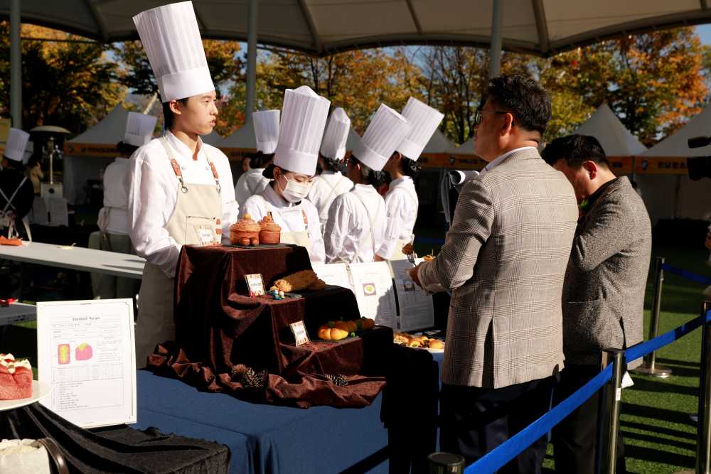 ▲ ‘제2회 학생 요리&전시 경연대회’가 지난 5일 곡성기차마을에서 열띤 경쟁 속에 치러졌다. ⓒ전라남도교육청