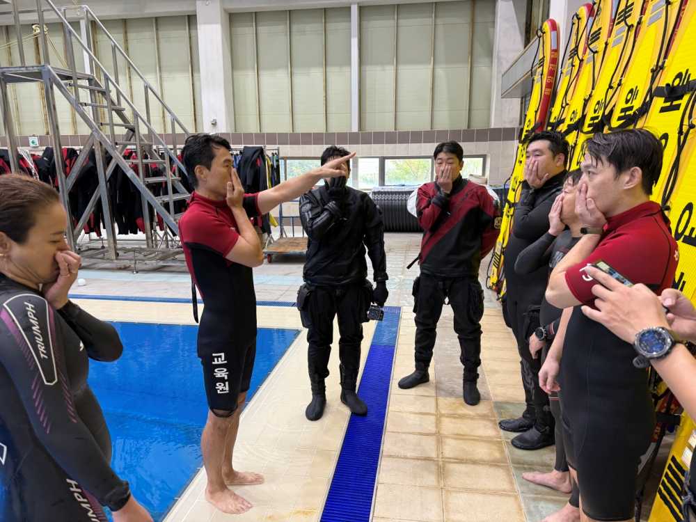 ▲ 잠수훈련 모습ⓒ해양경찰교육원