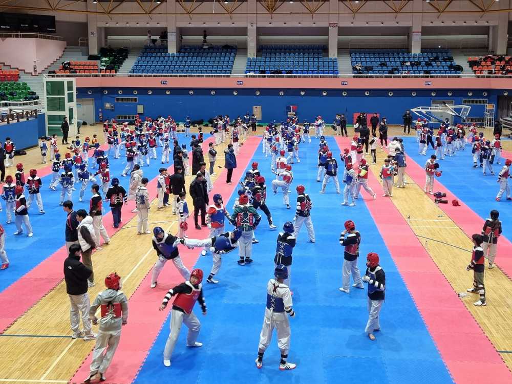 ▲ 여수시는 전라남도가 주관하는 ‘2023~2024시즌 전지훈련 유치 실적 평가’에서 장려상을 수상하며 상사업비 2천만 원을 확보했다고 밝혔다.ⓒ여수시