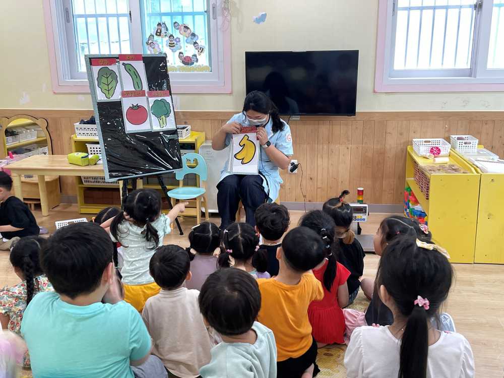 ▲  여수시어린이급식관리지원센터는 어린이를 대상으로 ‘편식 예방 및 잔반 줄이기’ 영양교육을 진행했다.ⓒ여수시