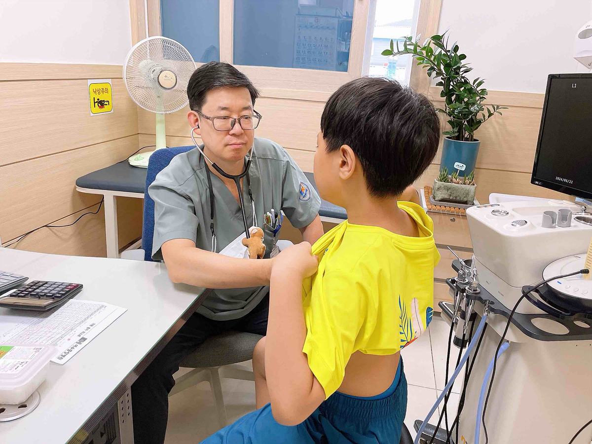 ▲ 우리 아이들의 건강지킴이 ‘여수 공공심야어린이병원’ 의 진료 ⓒ여수시