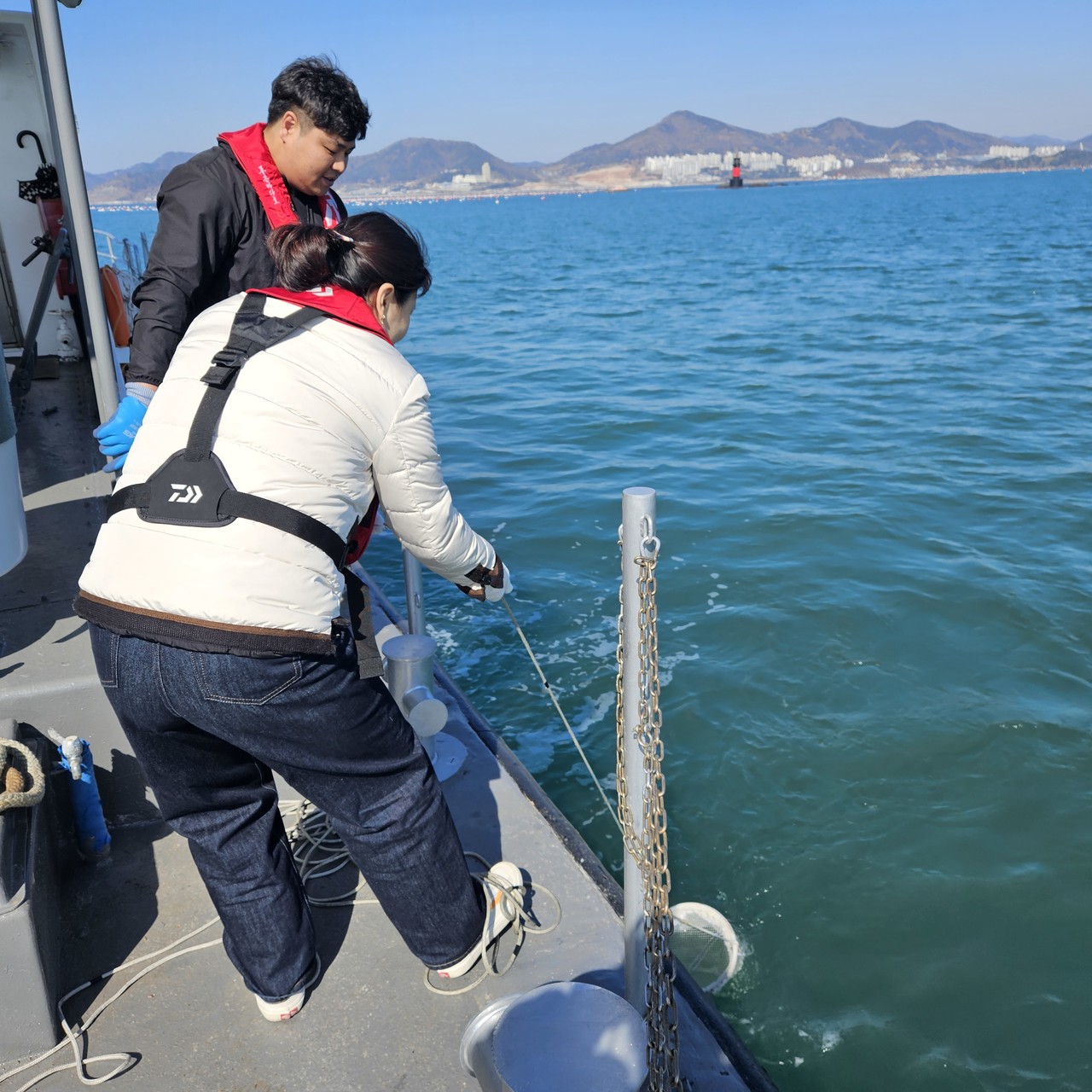 ▲홍합 유생조사  ⓒ전라남도해양수산과학원