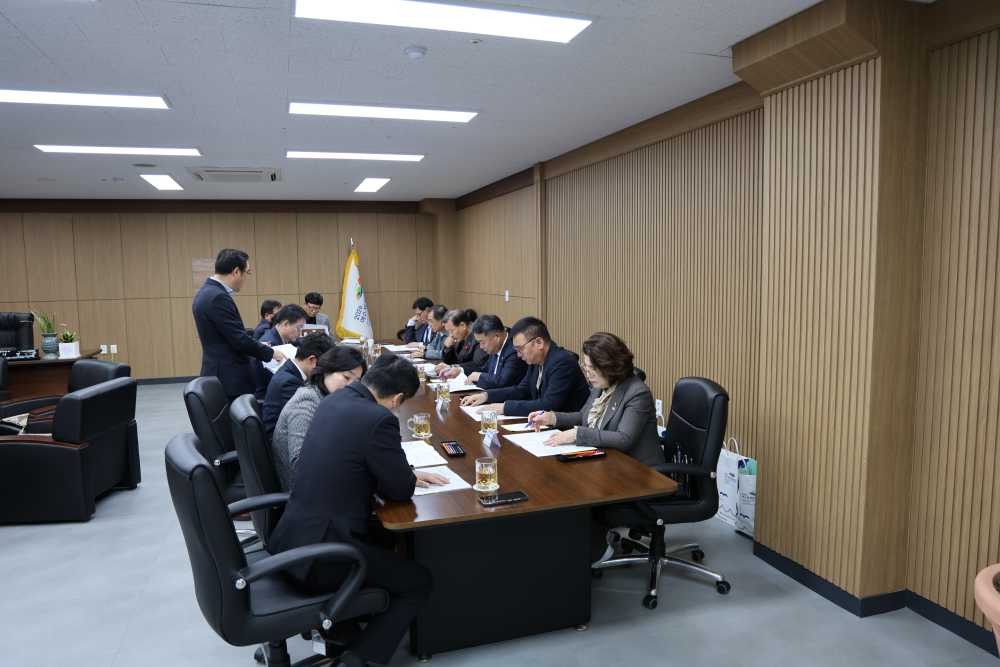 ▲ 여수 지역구 전라남도의회 의원들과 간담회를 가졌다.ⓒ여수세계섬박람회 조직위원회