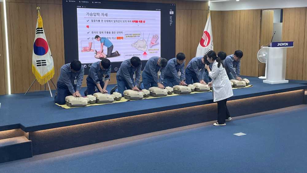 ▲ 9월 11일 여수재원산업 ‘찾아가는 심폐소생술 교육. ⓒ여수시
