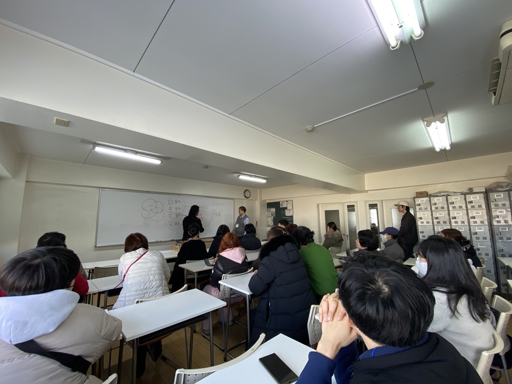 ▲ 일본메디컬복지전문학교 사회복지사과를 방문하여 특강을 듣고 있는 한영대학교 사회복지과 학생들