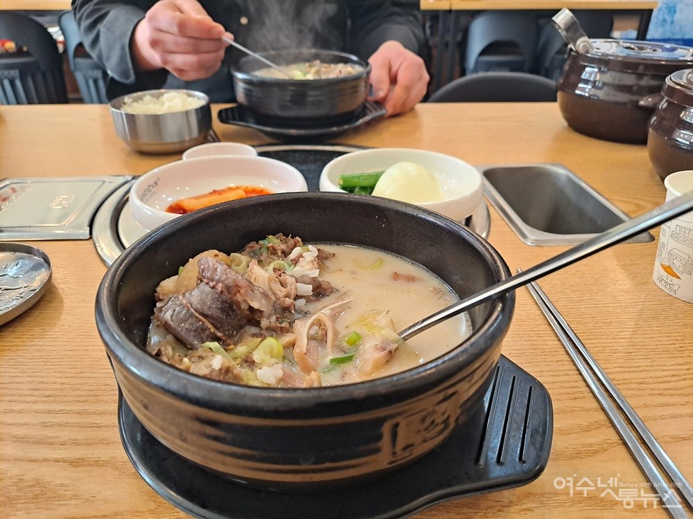 ▲9천 원이던 국밥 가격을 7500원으로 내린 착한 한끼니다. ⓒ조찬현