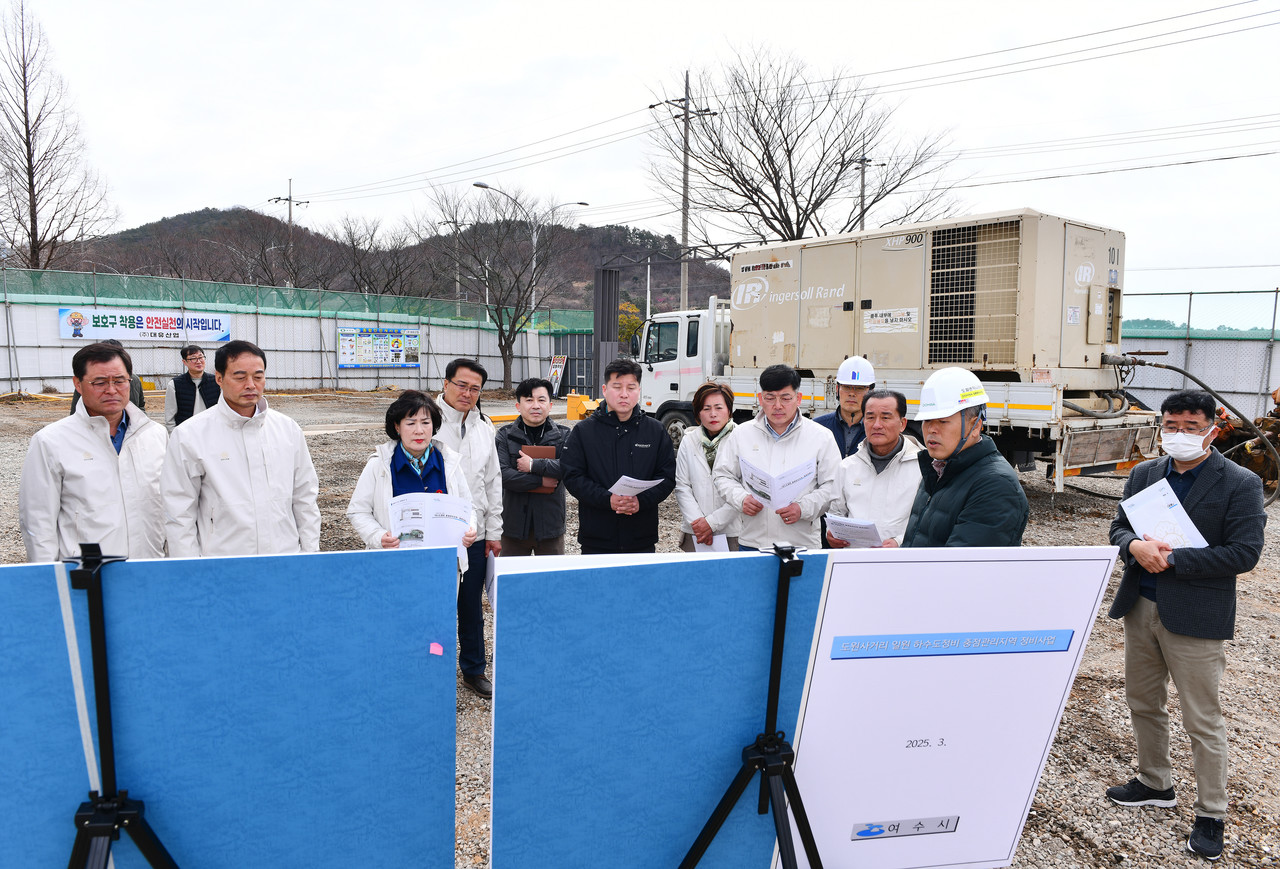 ▲해양도시건설위원회 현장 활동 ⓒ여수시의회