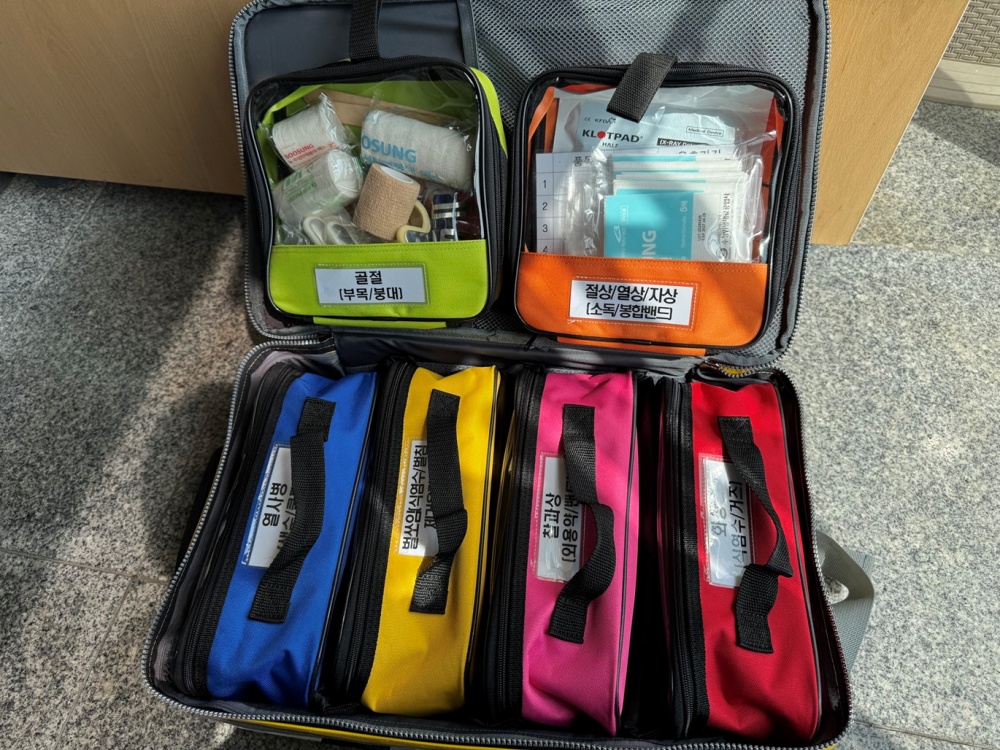 ▲신규 도입된 구급가방 ⓒ여수해양경찰서