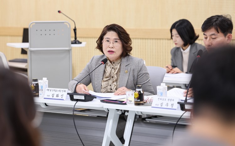 ▲전라남도 생활인구 유입을 위한 상생 관광 활성화 전문가 토론회 ⓒ김화신 의원실