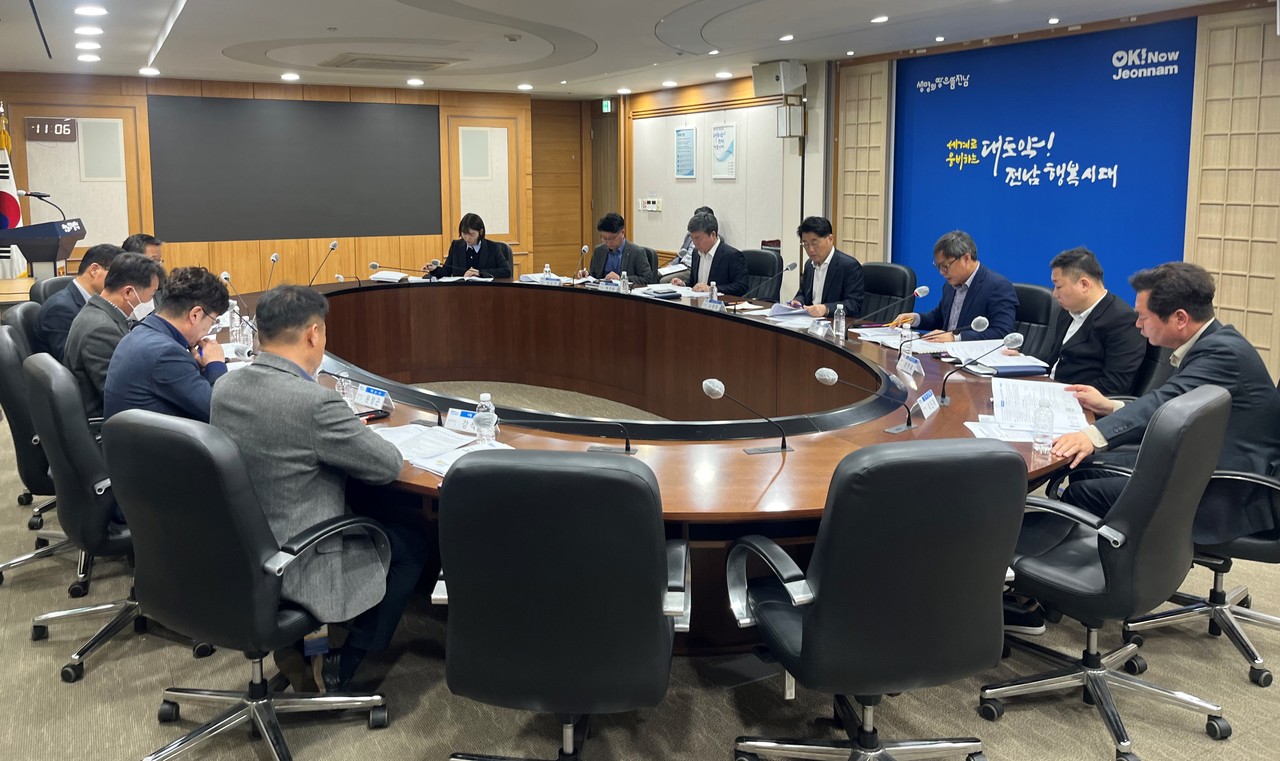 ▲석유화학산업 애로건의 보고회 ⓒ전라남도