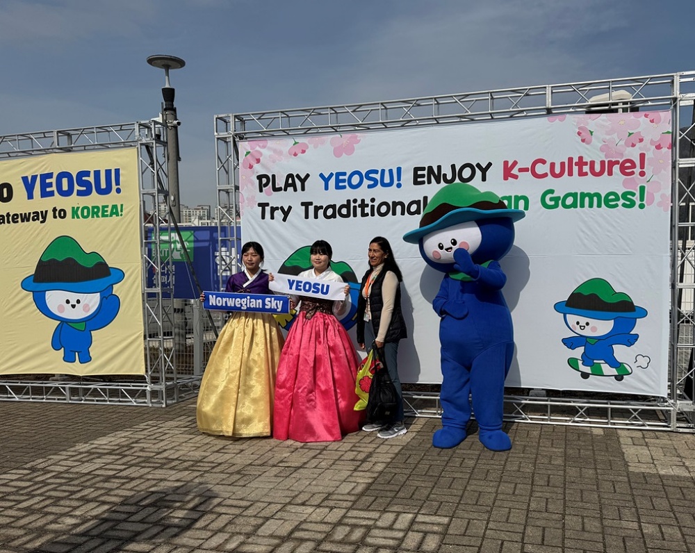 ▲日 최고급 크루즈 ‘미츠이 오션후지호’ 오는 13일 여수항 첫 입항 ⓒ여수시