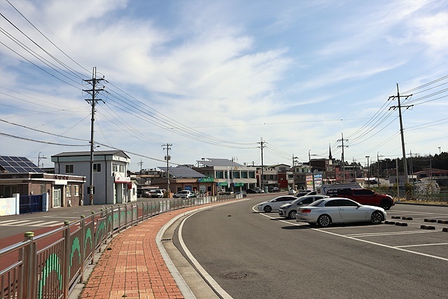 ▲열 몇살 무렵 한센병에 걸려 소록도에 입원했던 장OO씨가 살았던 고흥군 도덕면사무소 인근 모습 ⓒ오문수