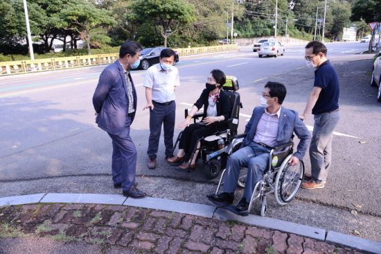 ▲전국 최초 '베프로(베프-路)' 상표 등록 쾌거 ⓒ여수시의회