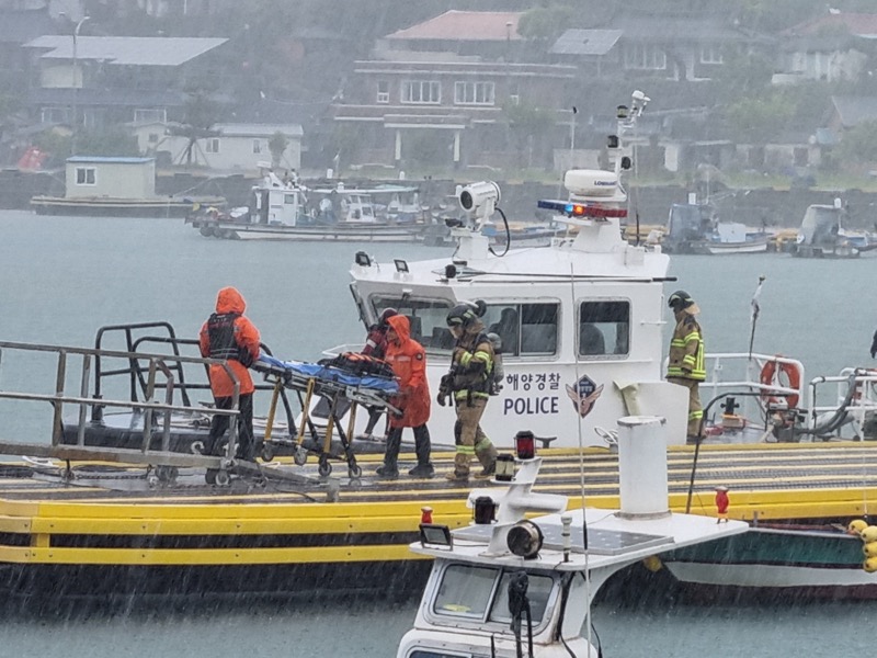 ▲여수해경, 정박선박 화재 대비 민관 합동훈련 모습 ⓒ여수해양경찰서