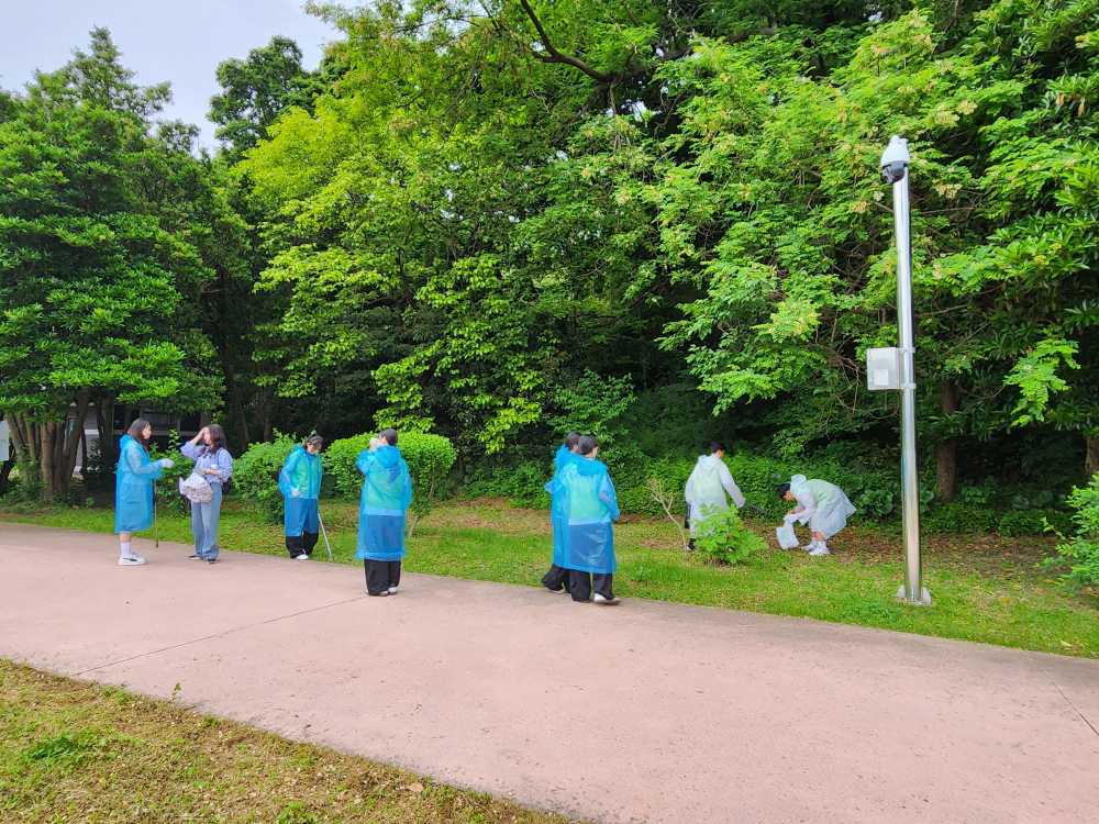 ▲  ‘2025. 도보탐사 플로깅’ 행사ⓒ전라남도여수교육지원청