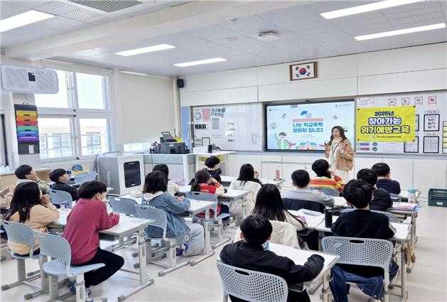 ▲ ‘찾아가는 위기예방교육’모습 ⓒ여수시청소년상담복지센터