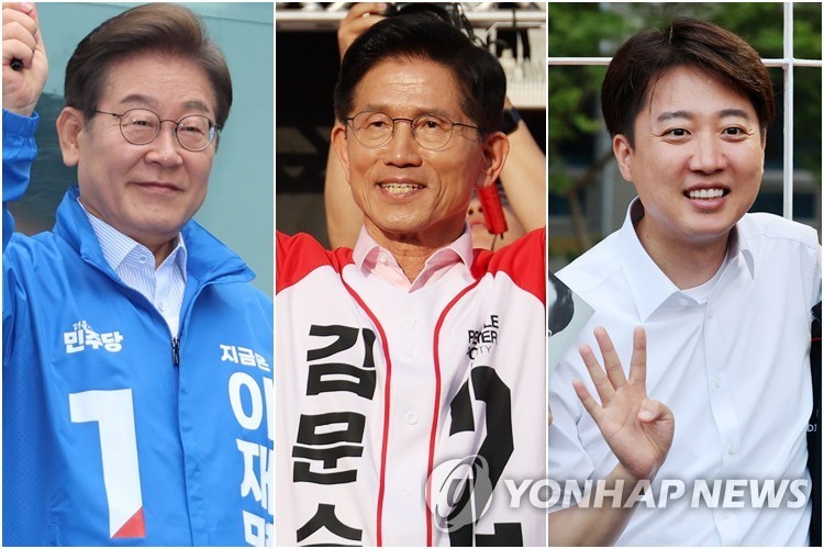 ▲  유세하는 이재명, 김문수, 이준석 후보(의정부·하남·광주=연합뉴스) 20일 의정부 로데오거리서 유세하는 이재명 후보(왼쪽부터), 하남서 유세하는 김문수 후보, 19일 전남대 유세서 지지자들과 사진 찍는 이준석 후보