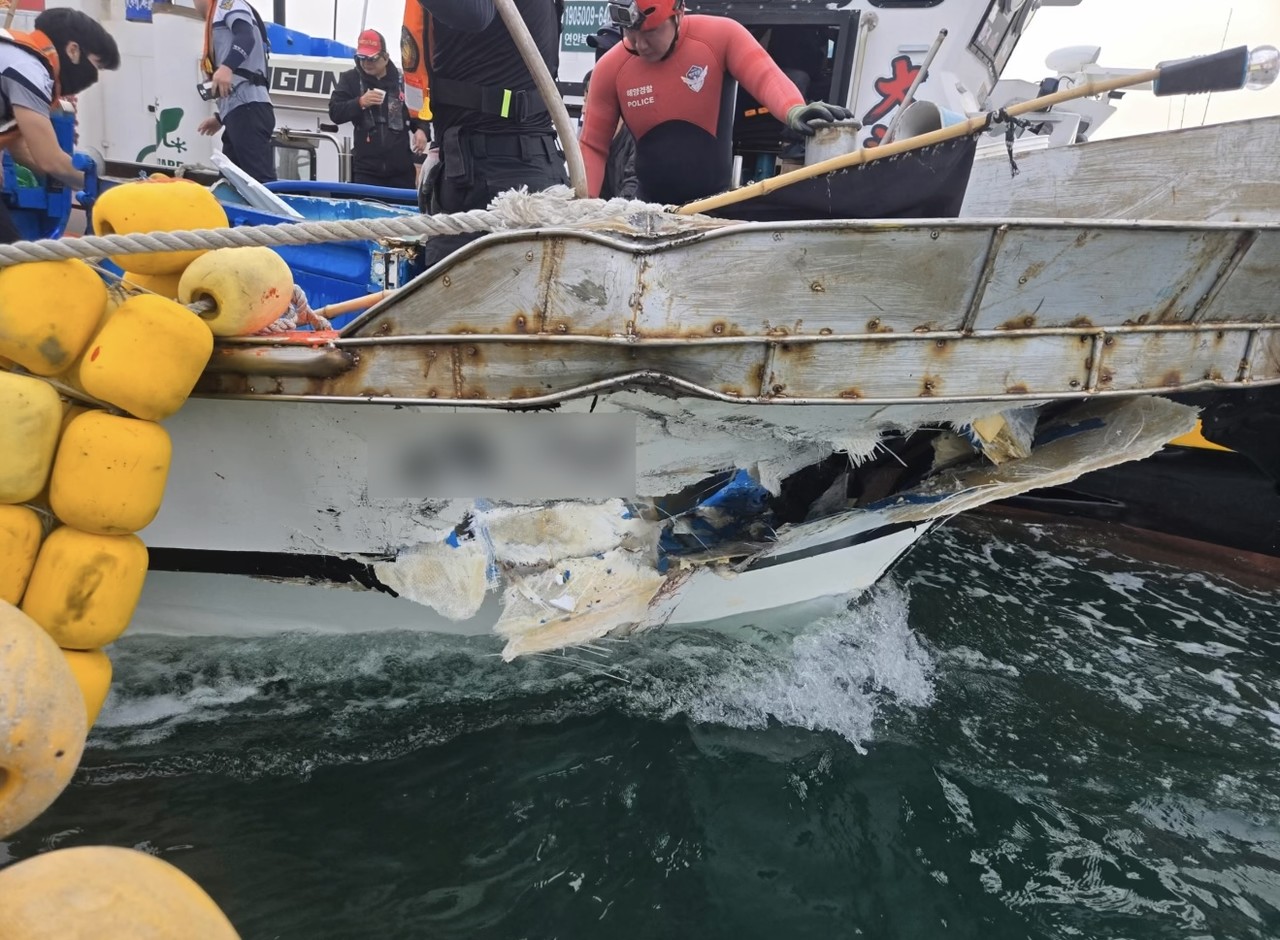 ▲ 여수 소경도해상 충돌 어선 사진 ⓒ여수해경