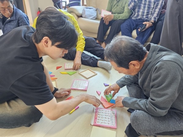 동여수노인복지관, 맞춤형 복지서비스