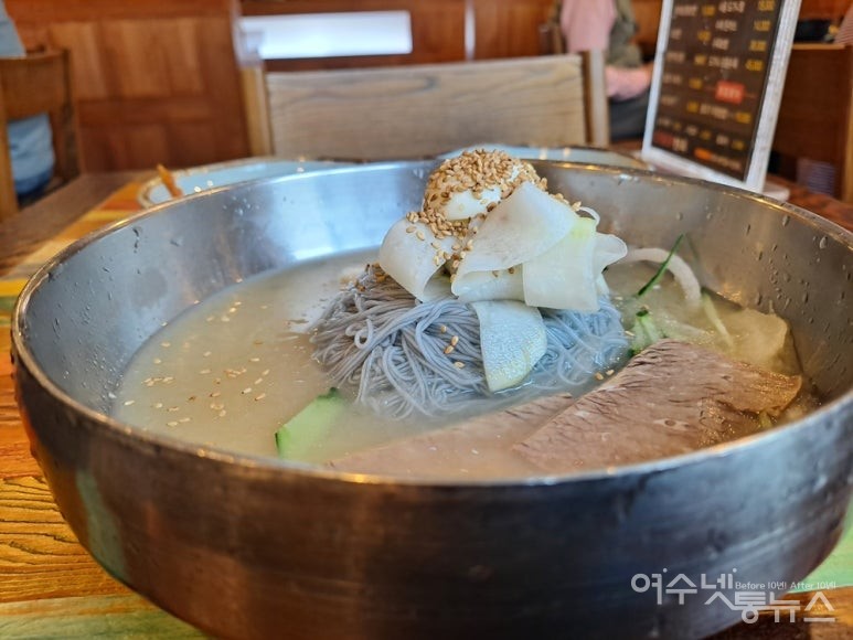▲ 다담골면옥은 깊고 상큼한 맛의 물냉면이다. ⓒ조찬현