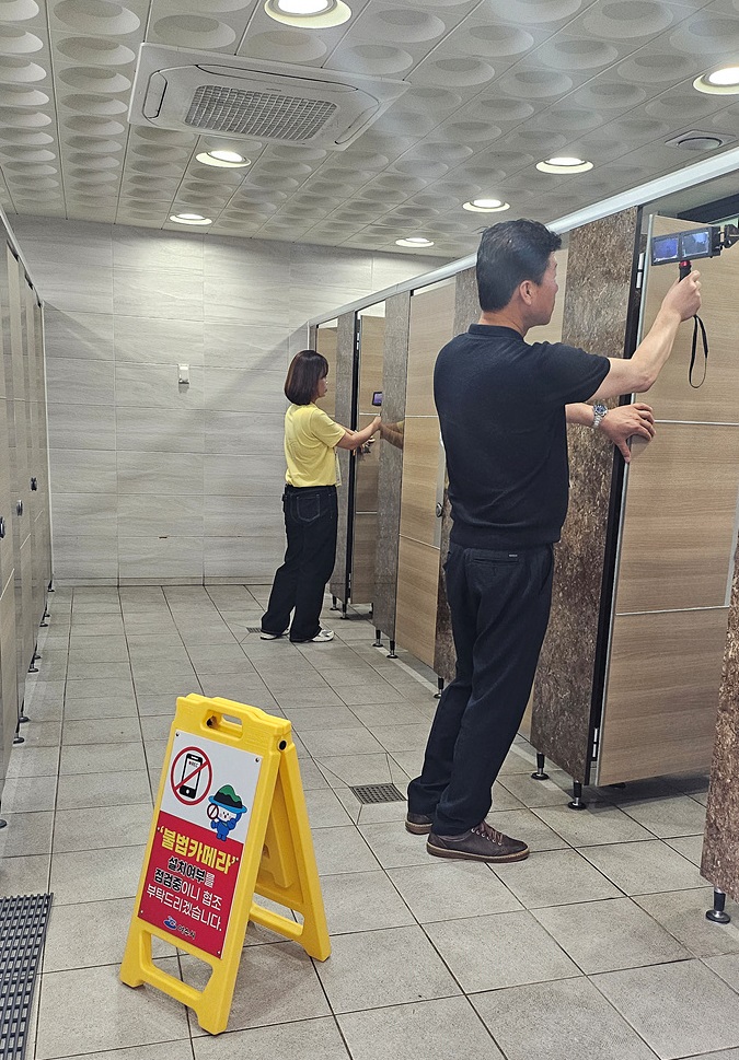 ▲여수시·여수경찰서 주요 관광지 불법 촬영 카메라 합동 점검  ⓒ여수시