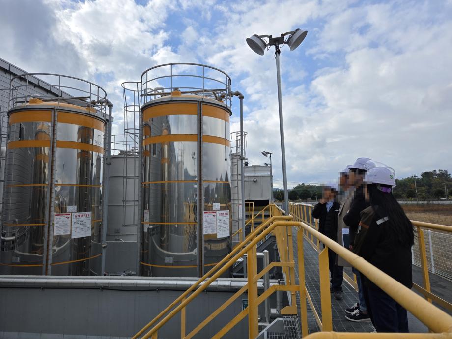 ▲ 현장 방문 통한 맞춤형 기술지원 제공 ⓒ광양경자청