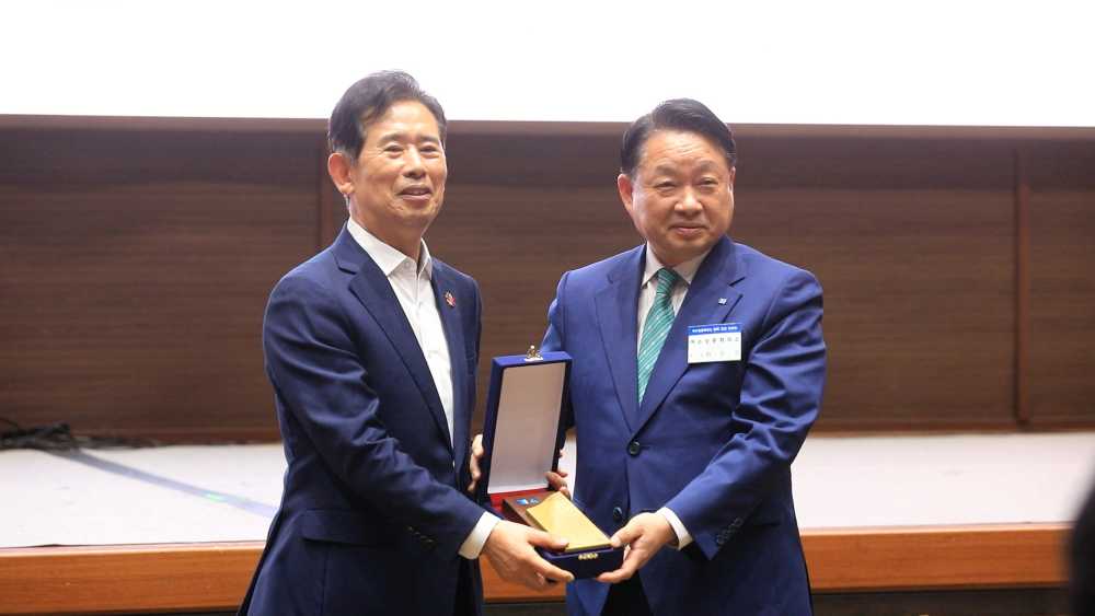 ▲제6차 열린 오찬 강연회 단체 모습 ⓒ여수상공회의소