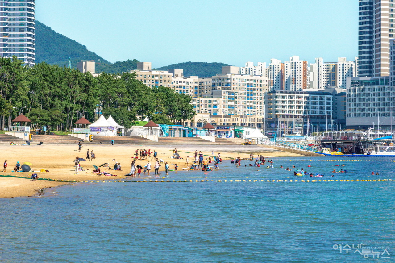 ▲ 추천 관광지- 여수 웅천해수욕장 ⓒ전라남도