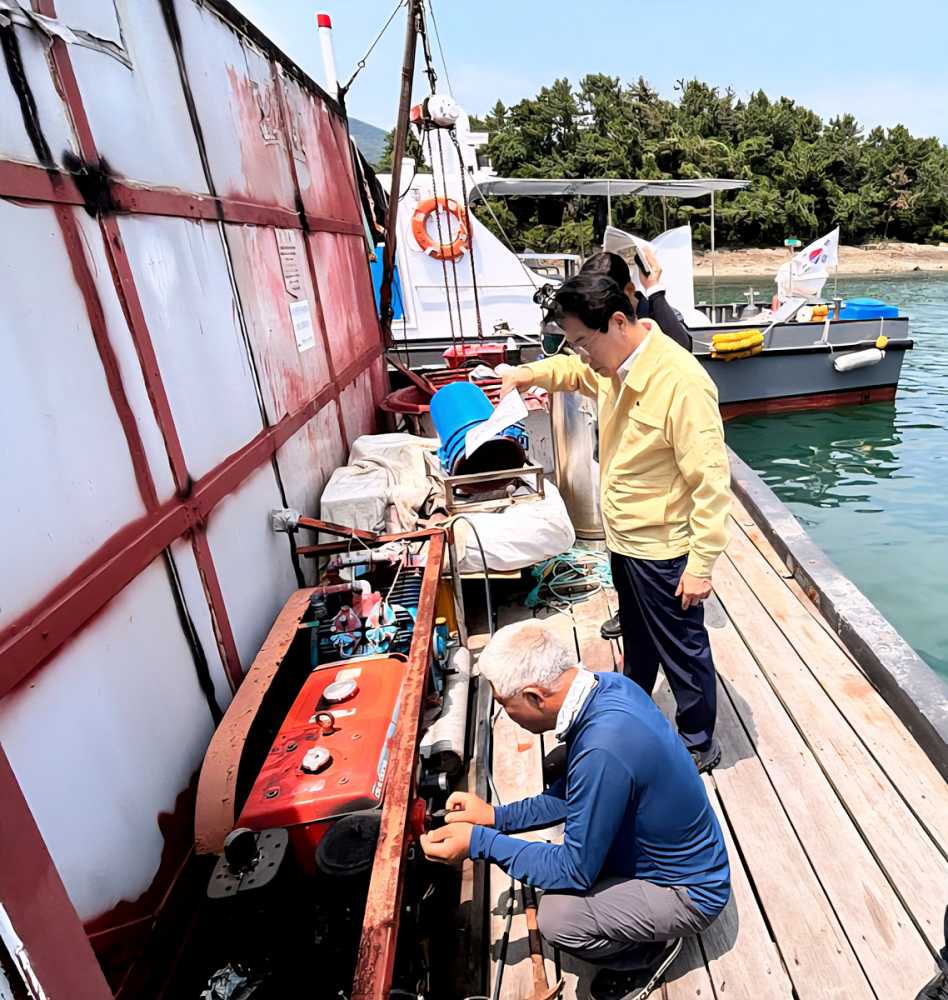 ▲ 여수시 부시장 고수온 대비 장비(산소발생기) 점검 ⓒ여수시