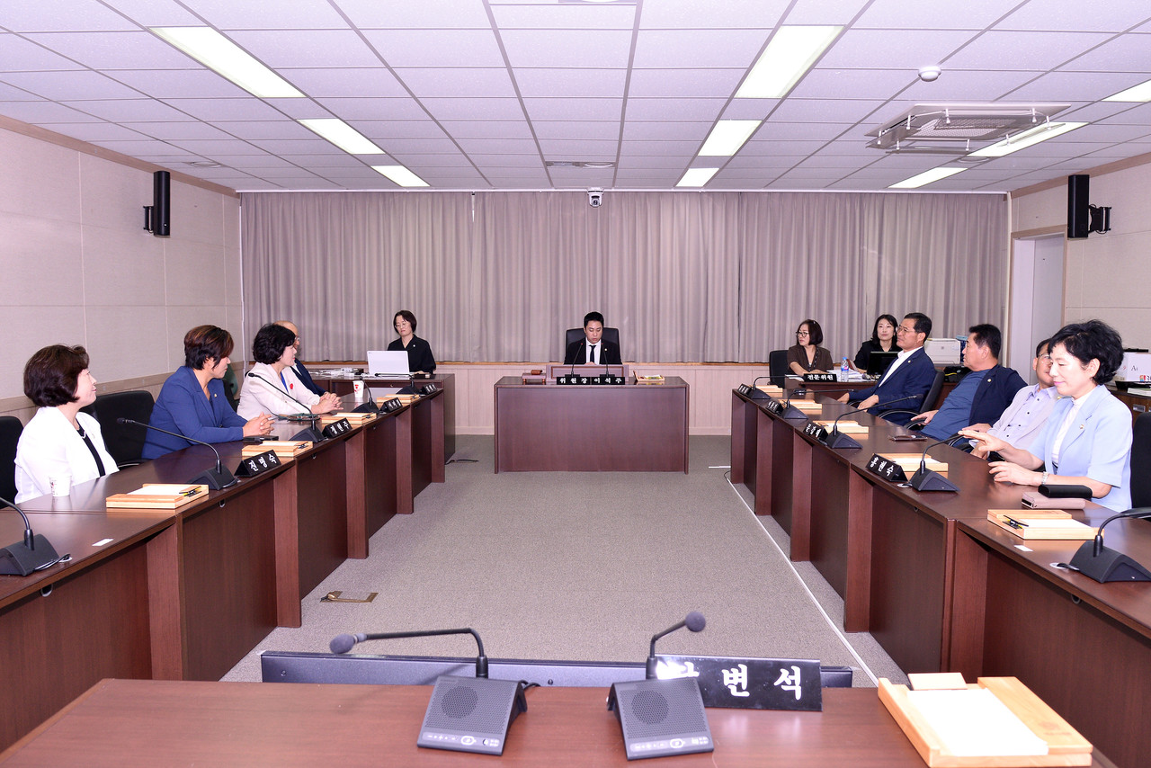 ▲윤리특별위원회 ⓒ여수시의회
