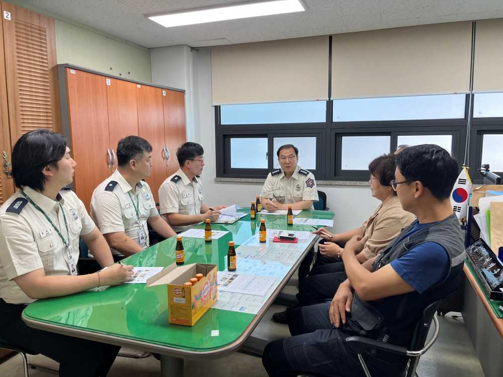 ▲ 여수시 내 노후 공동주택을 대상으로 화재안전조사 실시 ⓒ여수소방서