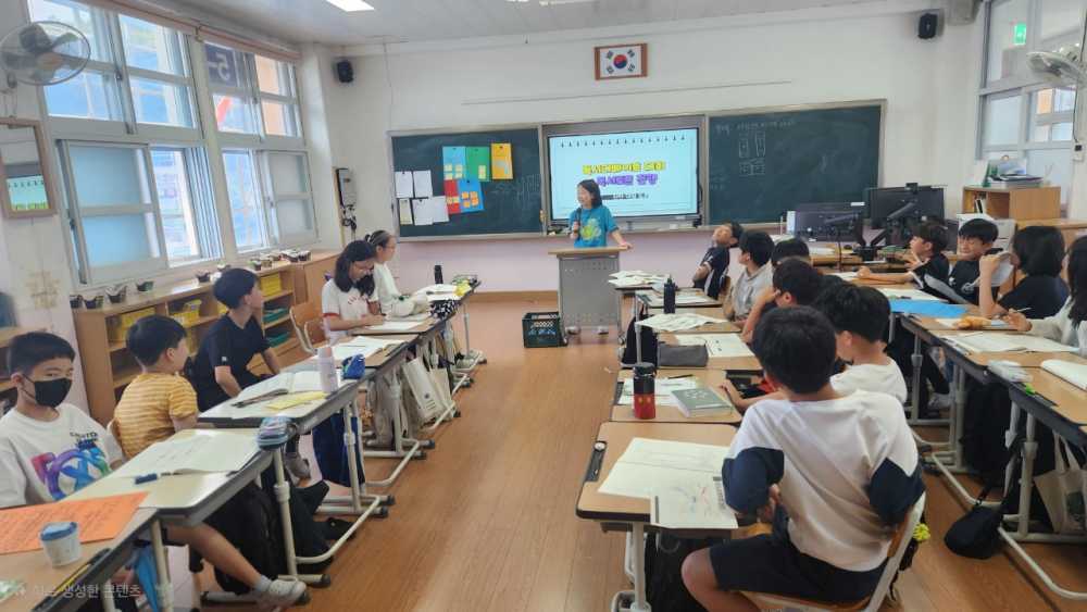 ▲ 「찾아가는 독서토론 프로그램」참여 학교 모습 ⓒ전라남도여수교육지원청