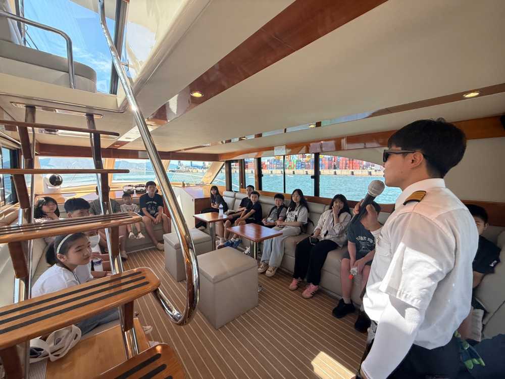 ▲ ‘여수광양항만공사 탐방 및 여수 산단 알기’ 견학 프로그램 ⓒ여수시가족+센터