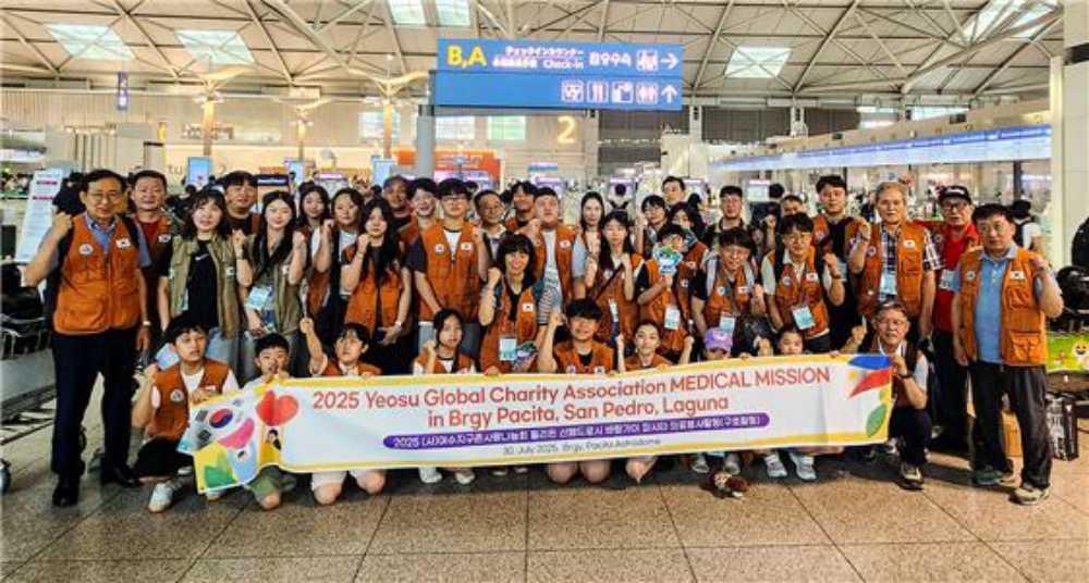 ▲ 인천공항에서 출발전 단체사진 ⓒ정종현