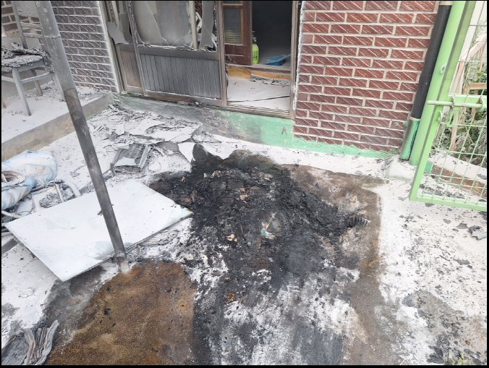 ▲ ‘골목길 소화기함’이 여수시 묘동에서 발생한 화재를 신속히 진압하며 대형 피해를 막는 데 결정적인 역할을 했다. ⓒ여수소방서