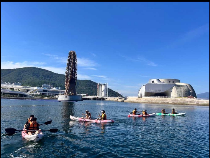 ▲해양체험 프로그램, 해양레포츠 카약 체험 ⓒ여수시청소년해양교육원